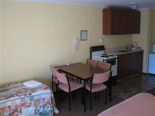 Garden Motel