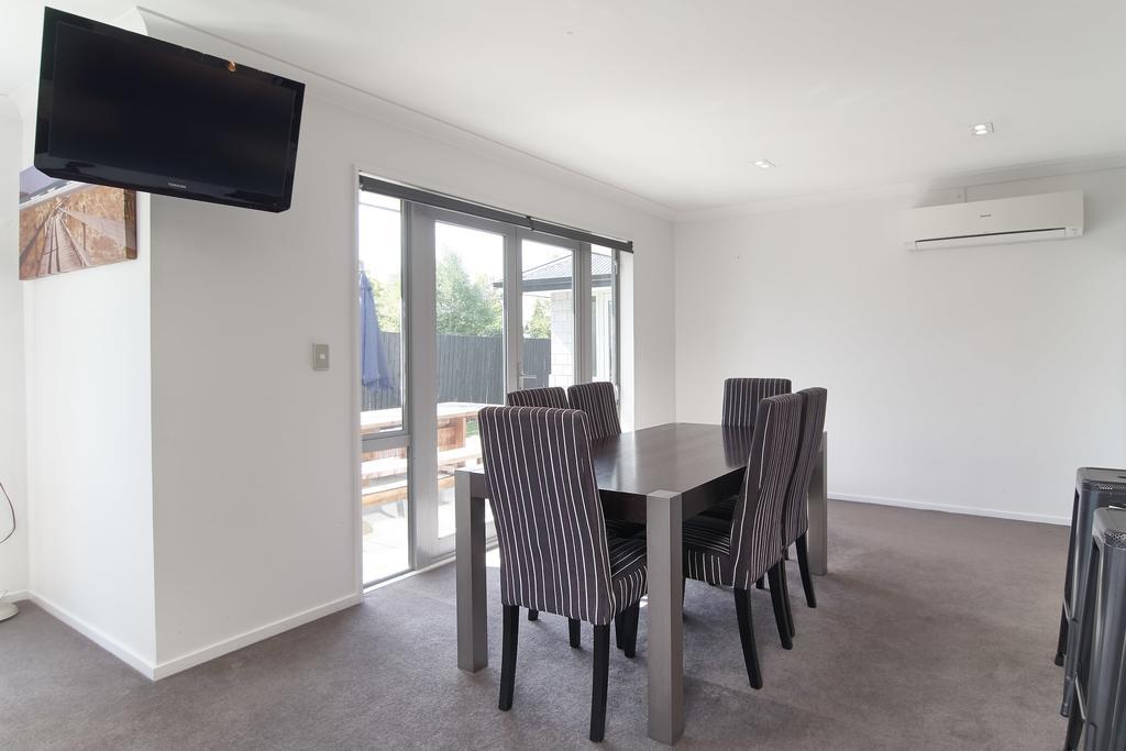Ilam Villa - Christchurch Holiday Homes Christchurch