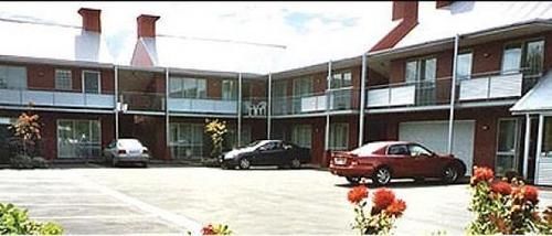 Motel 306