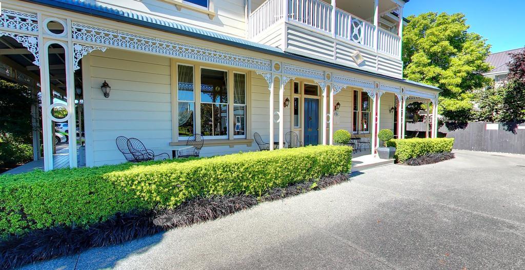 Merivale Manor Hotel 4*