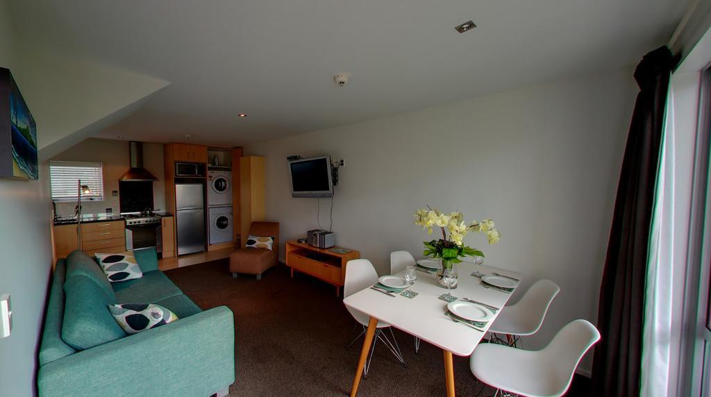 Merivale Manor Hotel