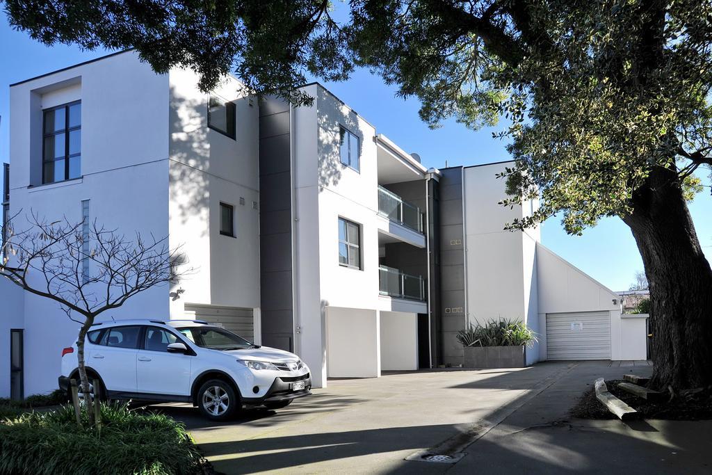 Carlton 3 - Homes Apartment *