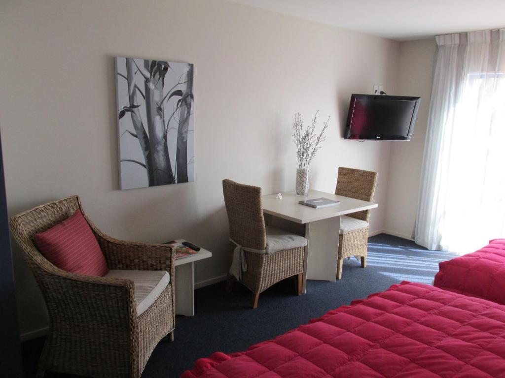 Addington Court