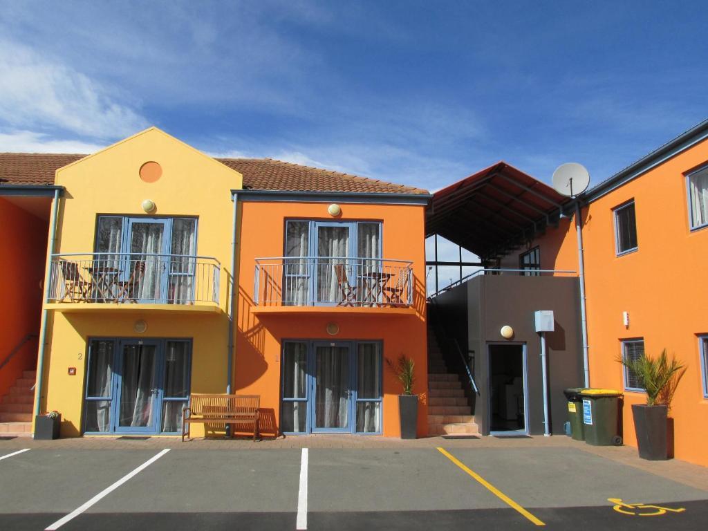 Motel Addington Court