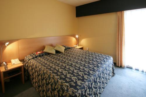 Hotel Seasons 3*