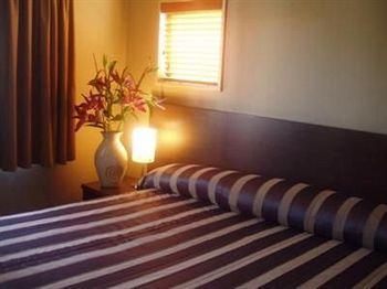 Airport Delta Motel