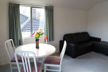Alcala Motor 4* Christchurch