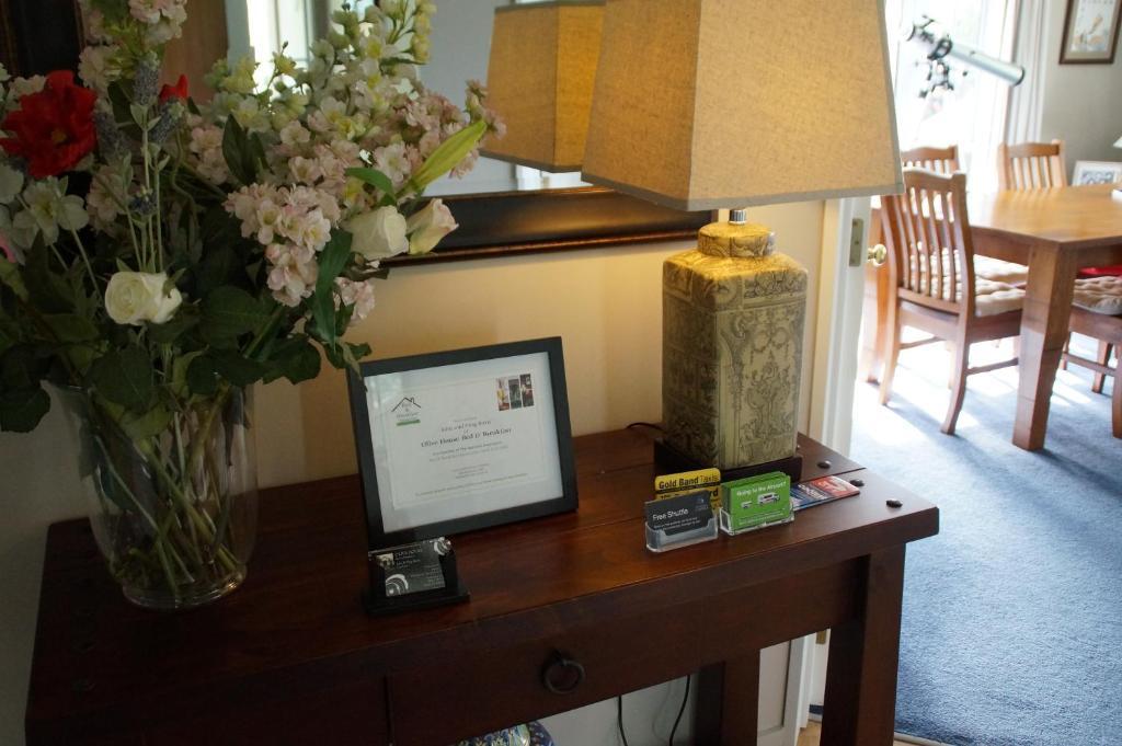 Olive House Bed & Breakfast 4*