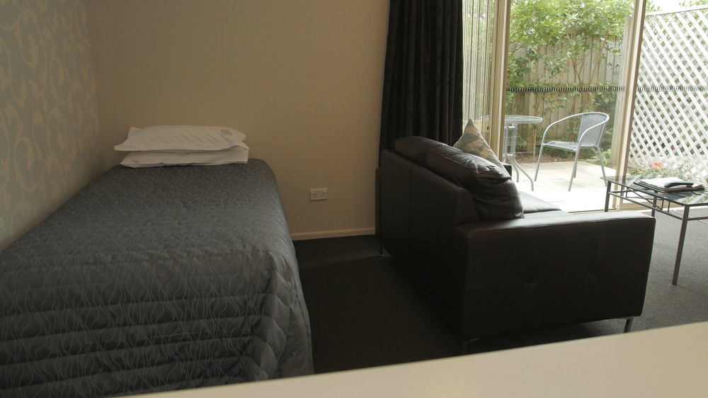Roma On Riccarton Motel