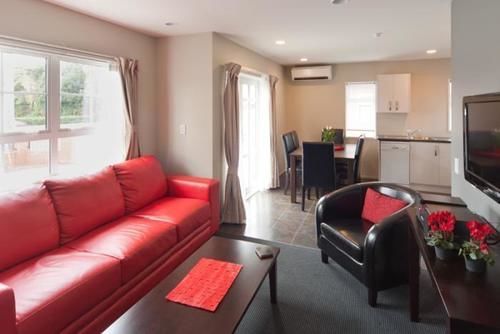 315 Riccarton
