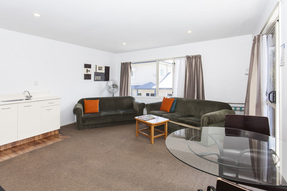 Casino Court Motor 4*