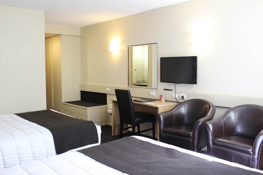 Elms Christchurch, Ascend Collection 4*