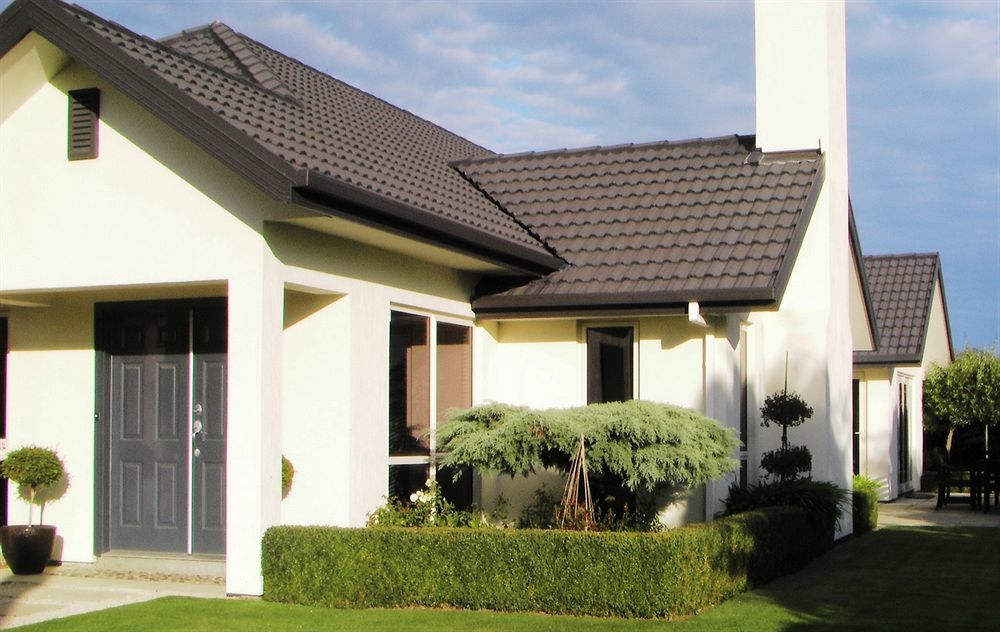 Bed & Breakfast The White House 4*