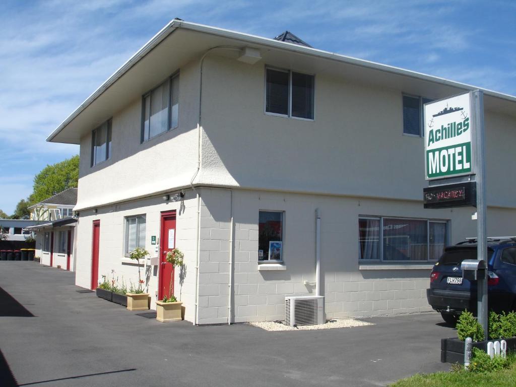 Achilles 3* Christchurch