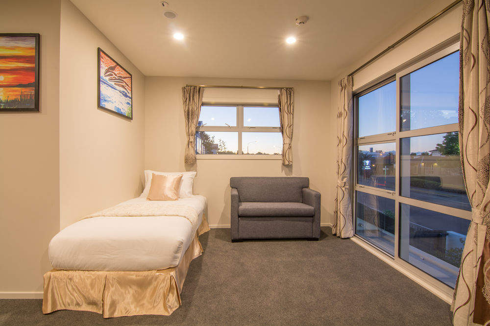 311 Riccarton 5* Christchurch