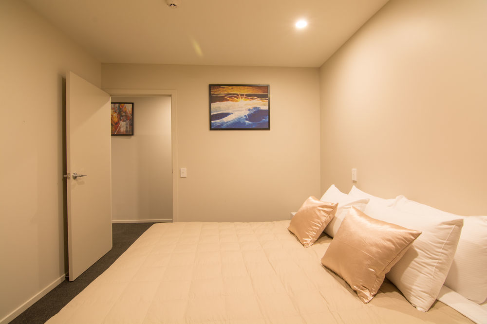 311 Riccarton 5* Christchurch