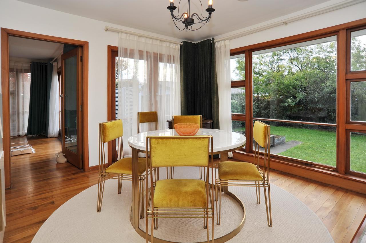 Woodbury - Homes Holiday home