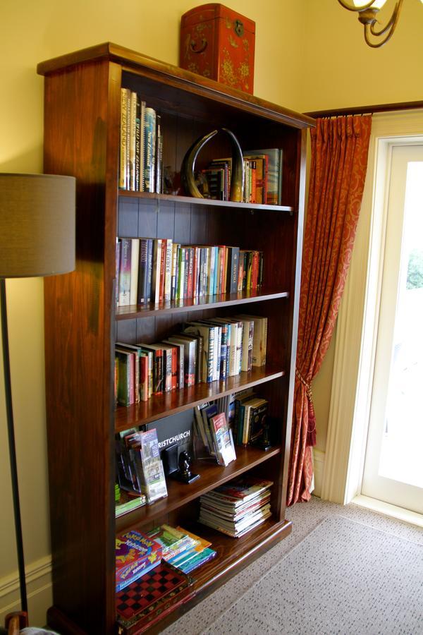 Merivale Manor 4*