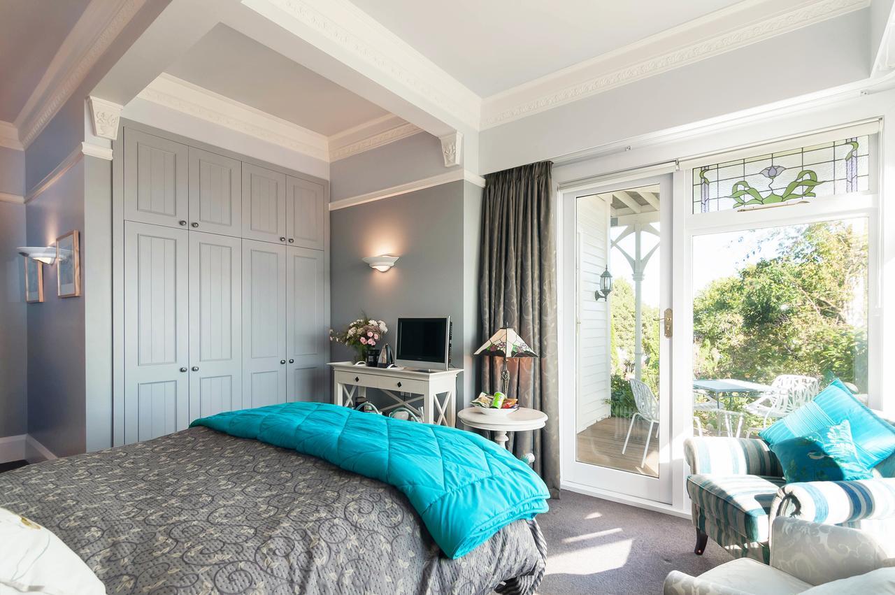 Dyers House 5*