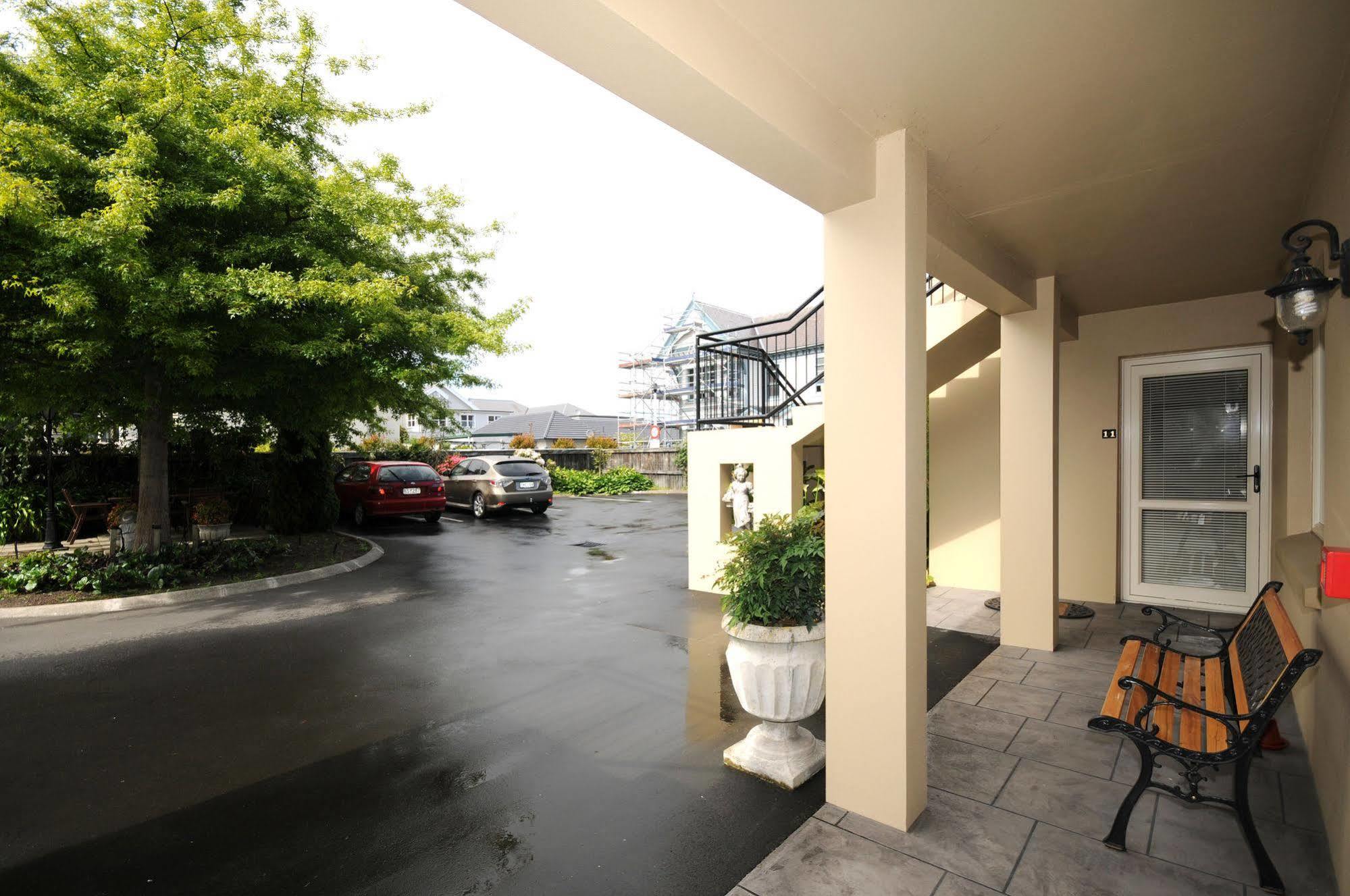 Motel The Milano 4*
