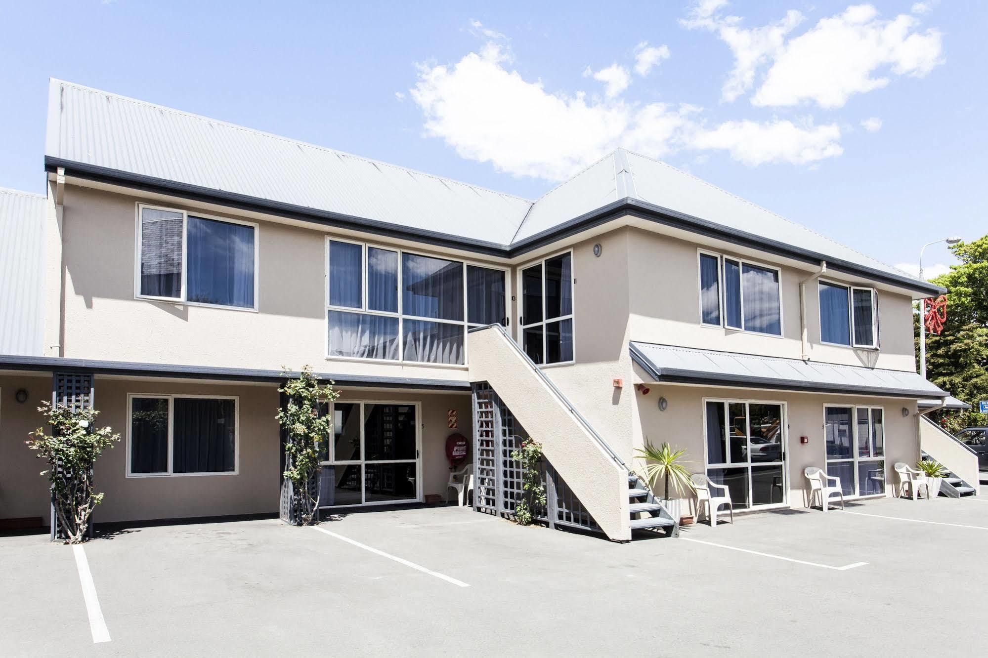 Casino Court Motor Motel