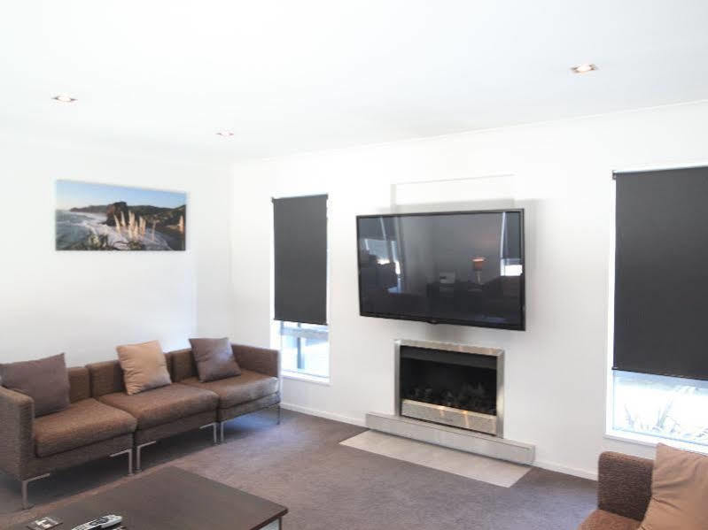 Holiday home Ilam Villa - Christchurch Holiday Homes *