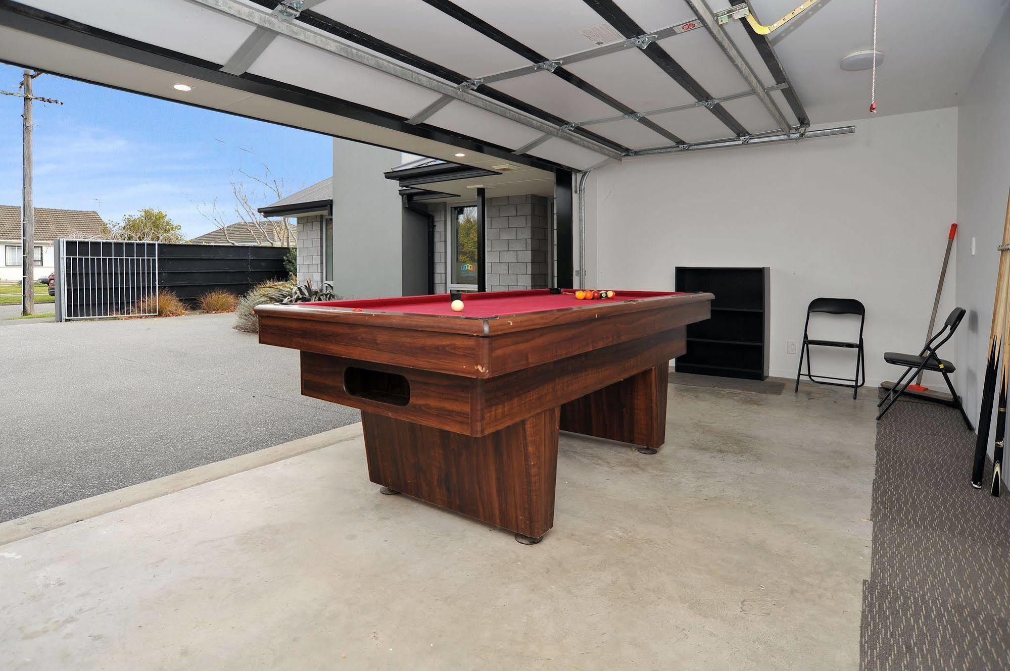 Holiday home Ilam Villa - Christchurch Holiday Homes *