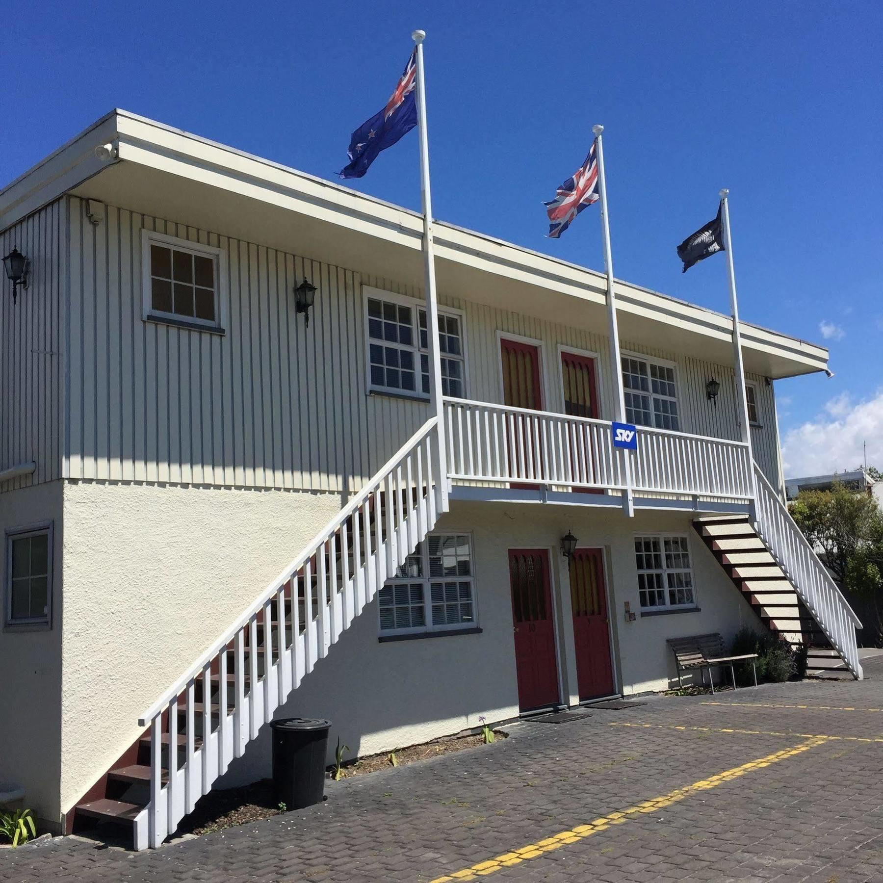 Motel Ferry