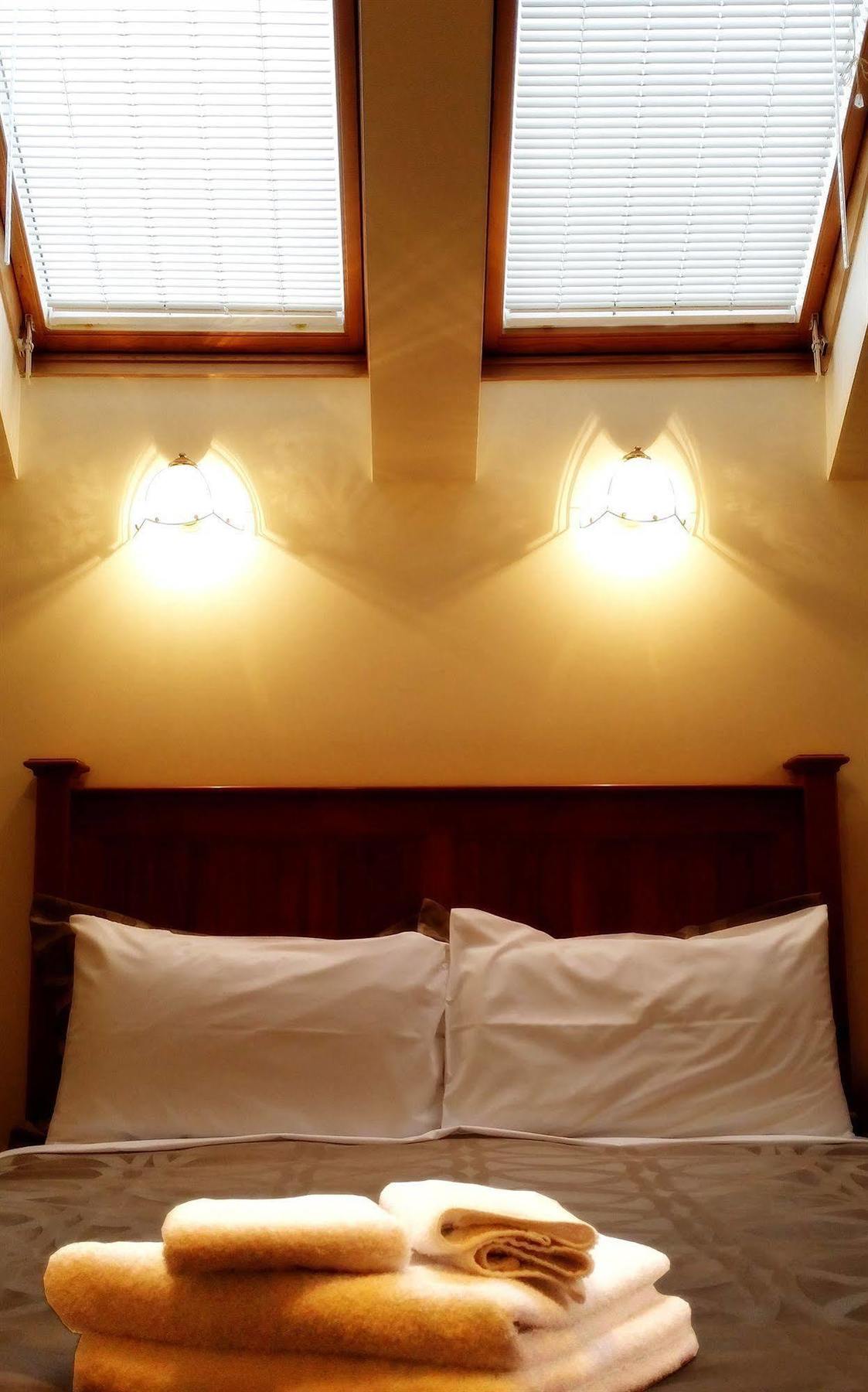 Motel Rosewood Court Christchurch