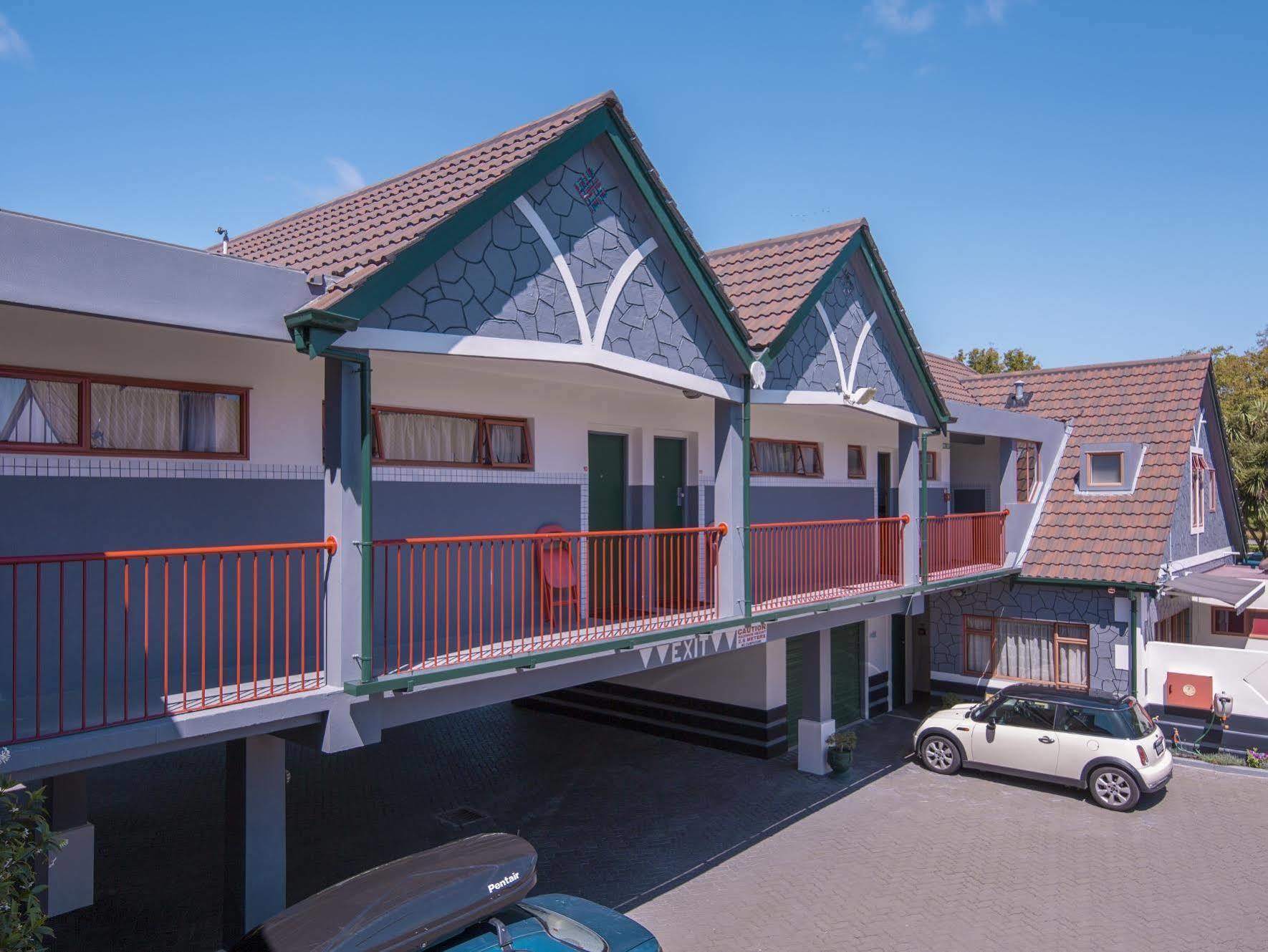 Motel Amross Court 4*