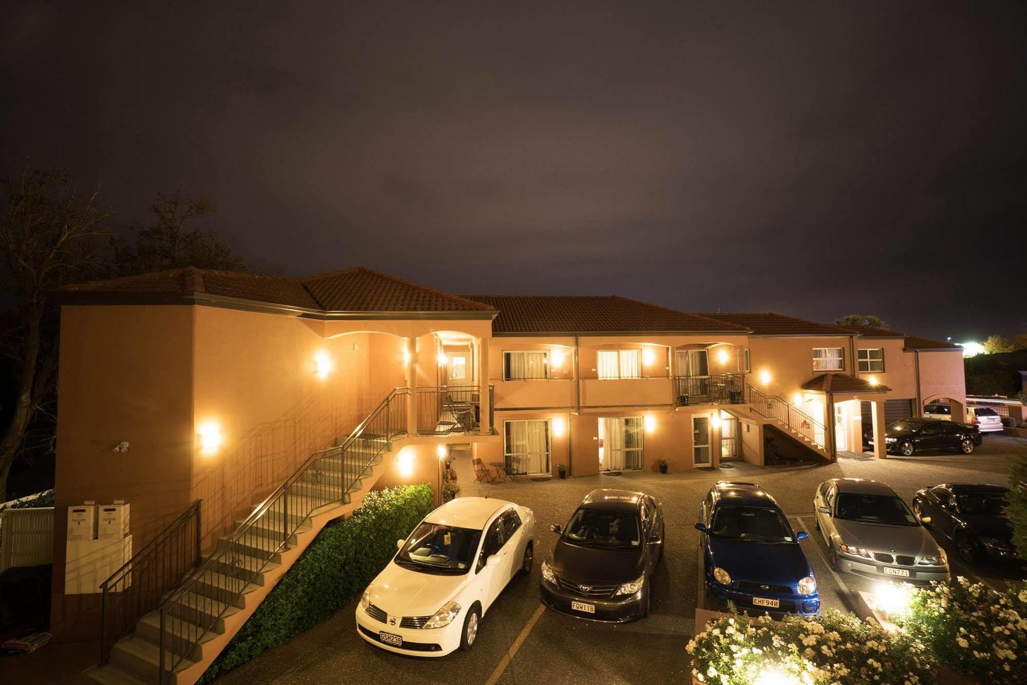 Motel 162 Kings Of Riccarton 4*