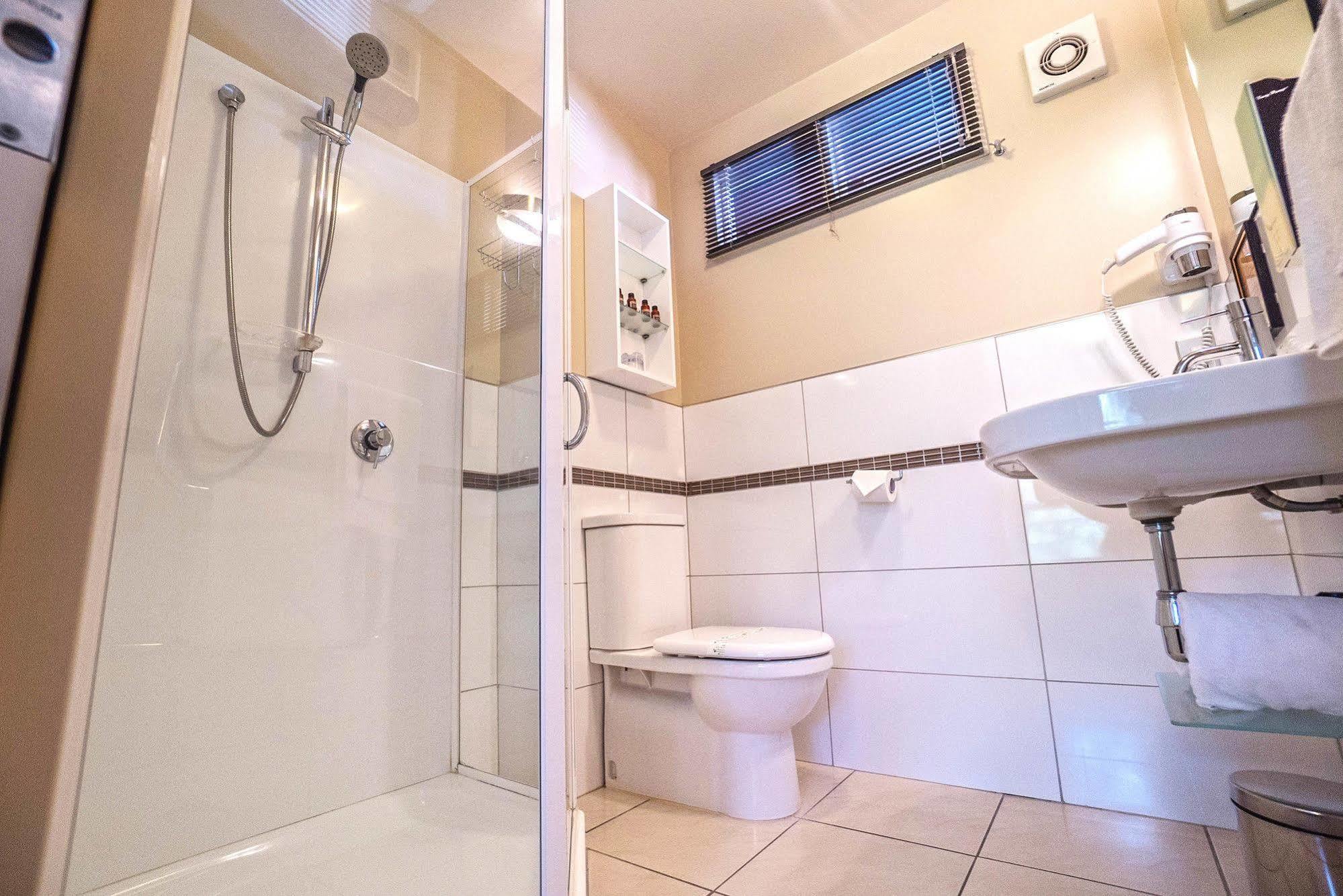 162 Kings Of Riccarton Motel