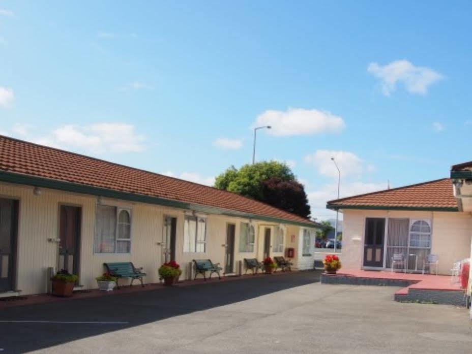 Earnslaw Motel 3*