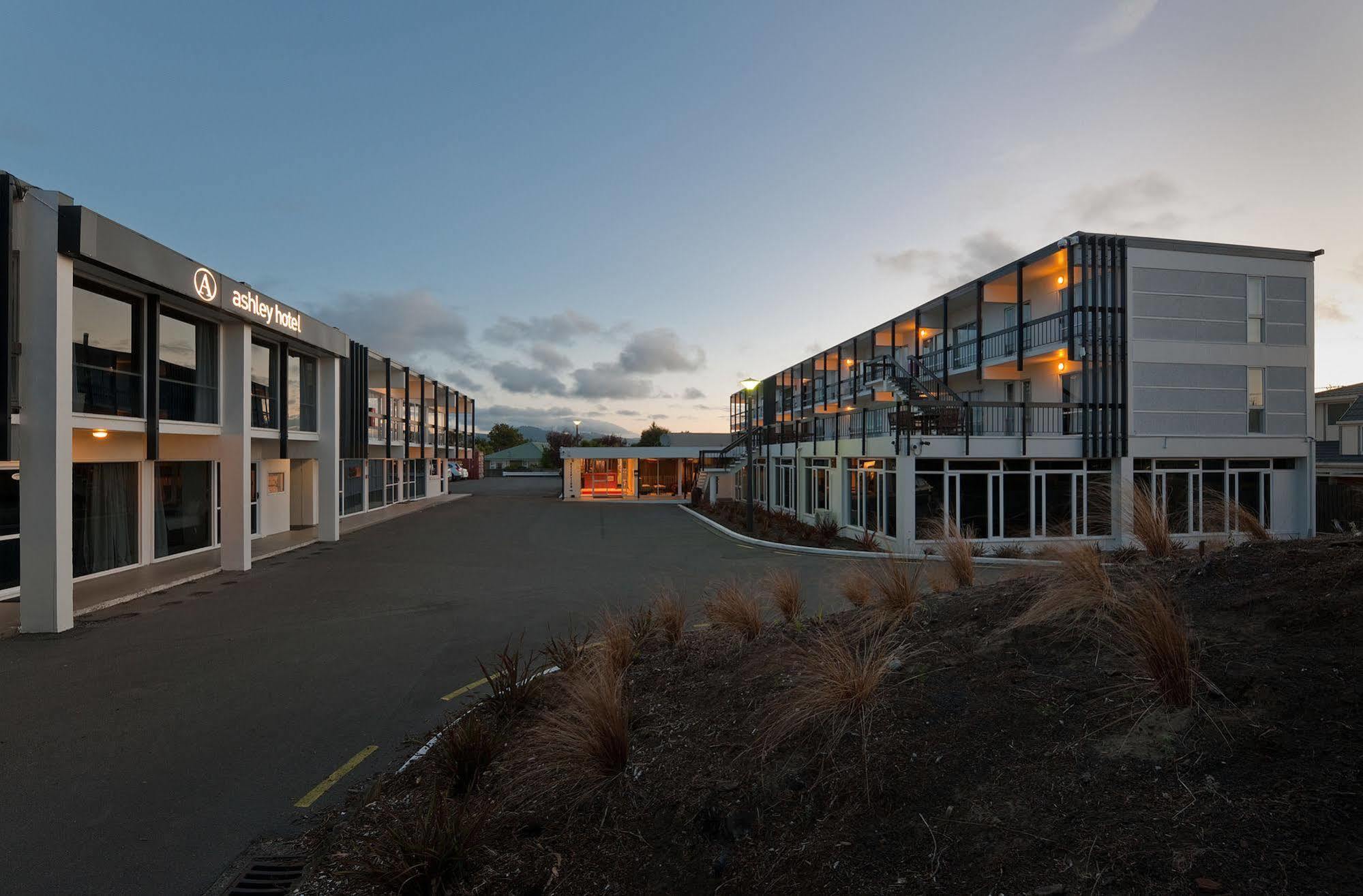Hotel Grand Riccarton 4*