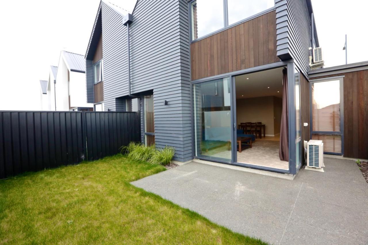 Golden Sun -two Bedrooms, Three Bedrooms