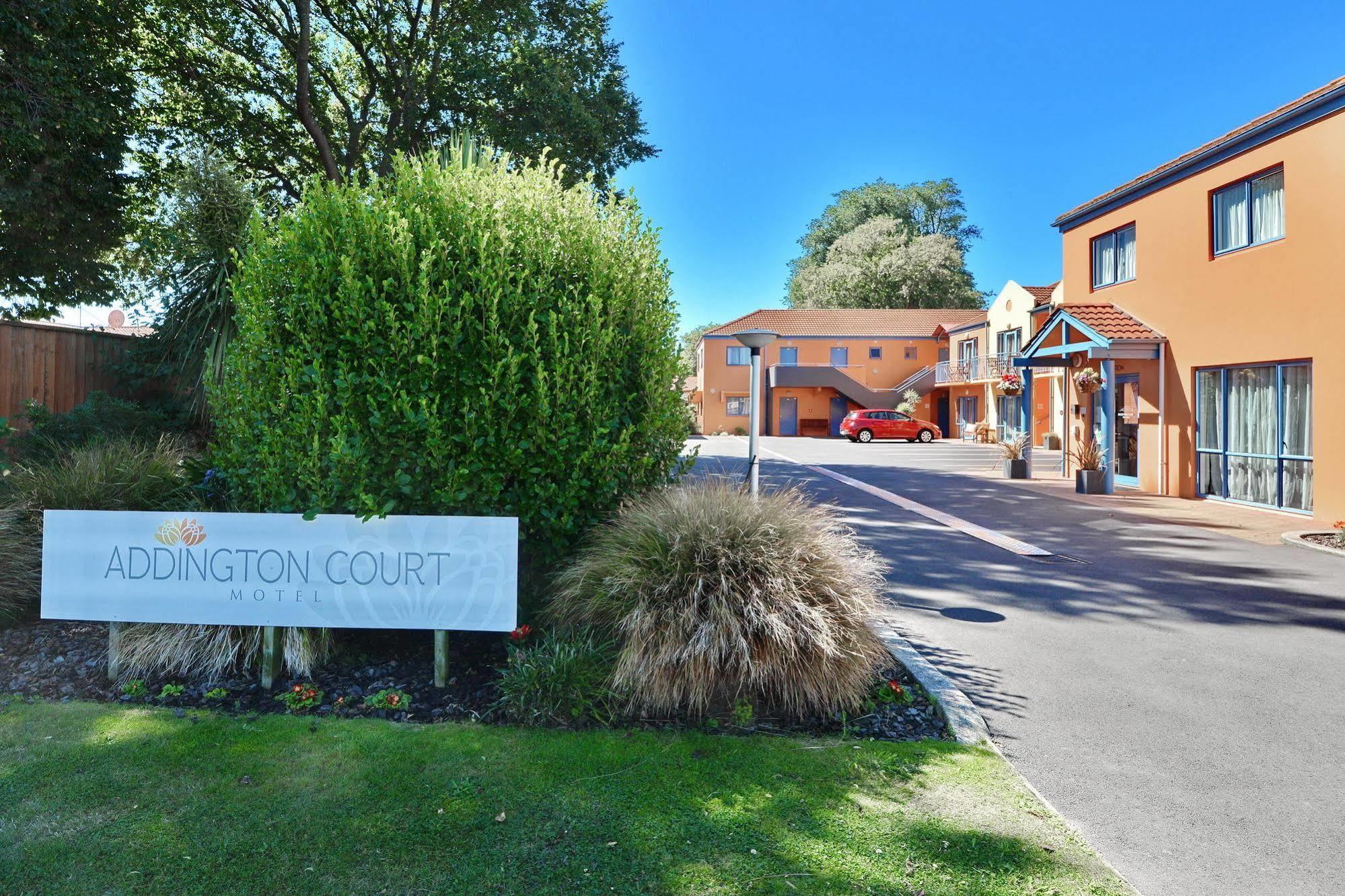 Motel Addington Court