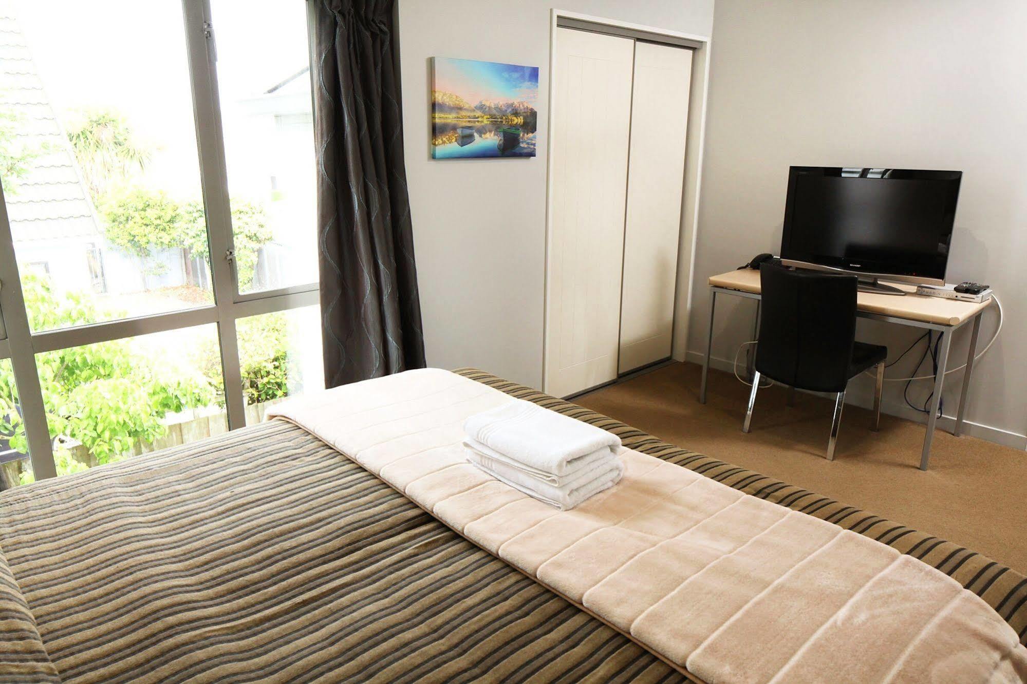 Alpha Motel 4*