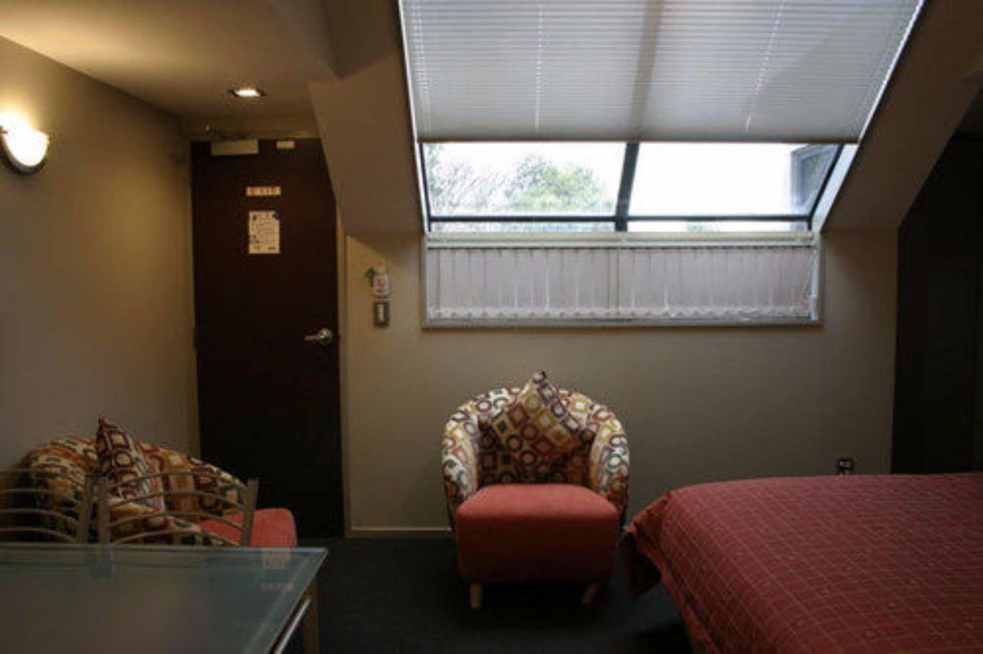 Athena 4* Christchurch