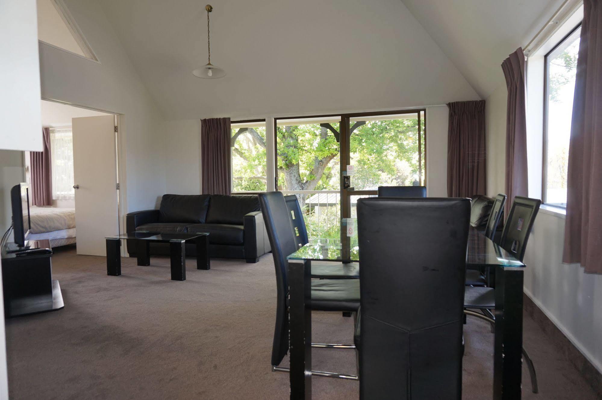 Motel Ashleigh Court Motel-christchurch Hagley Park 4*