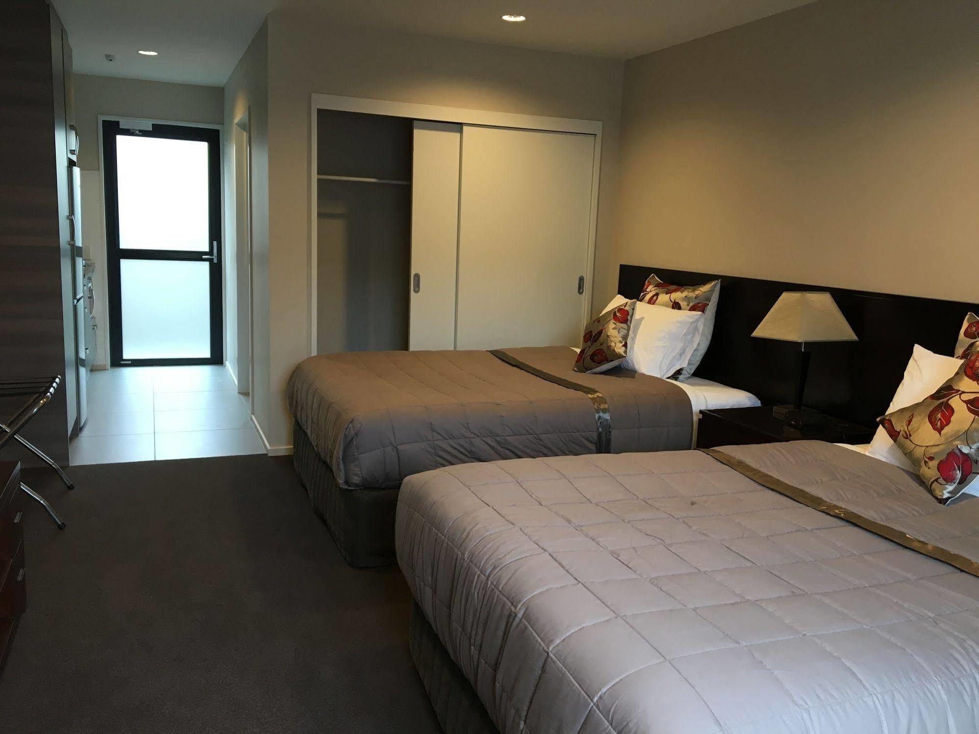 Achilles 3* Christchurch