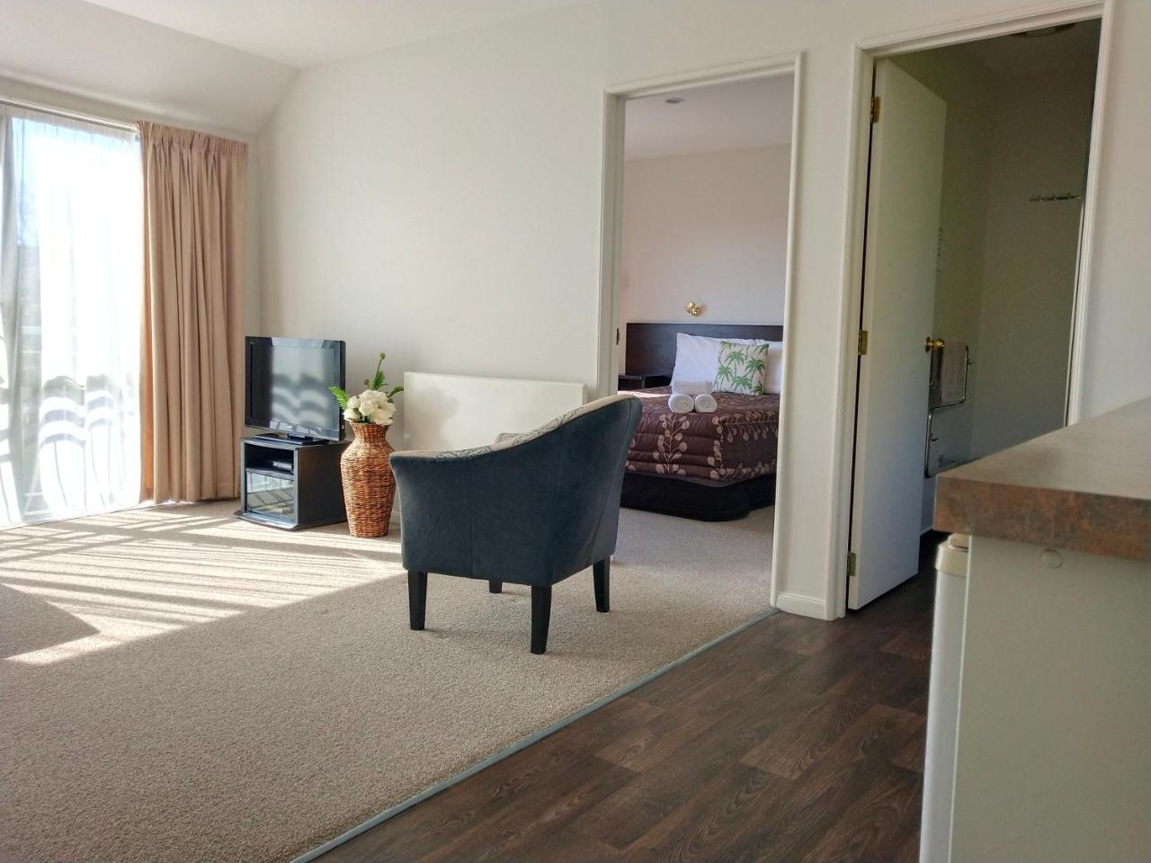 Alcala Motor 4* Christchurch