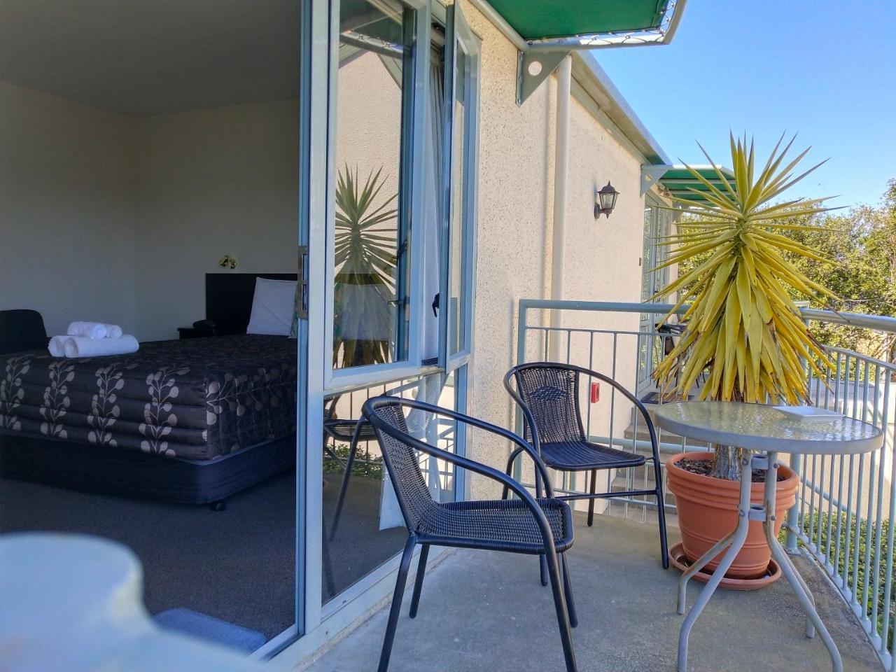 Alcala Motor 4* Christchurch