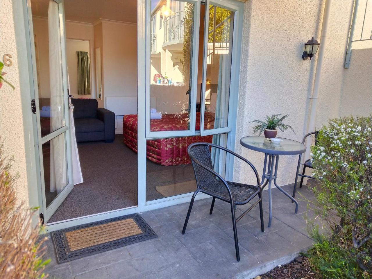 Alcala Motor 4* Christchurch