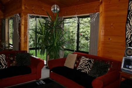 Walnut Grove Holiday home Christchurch