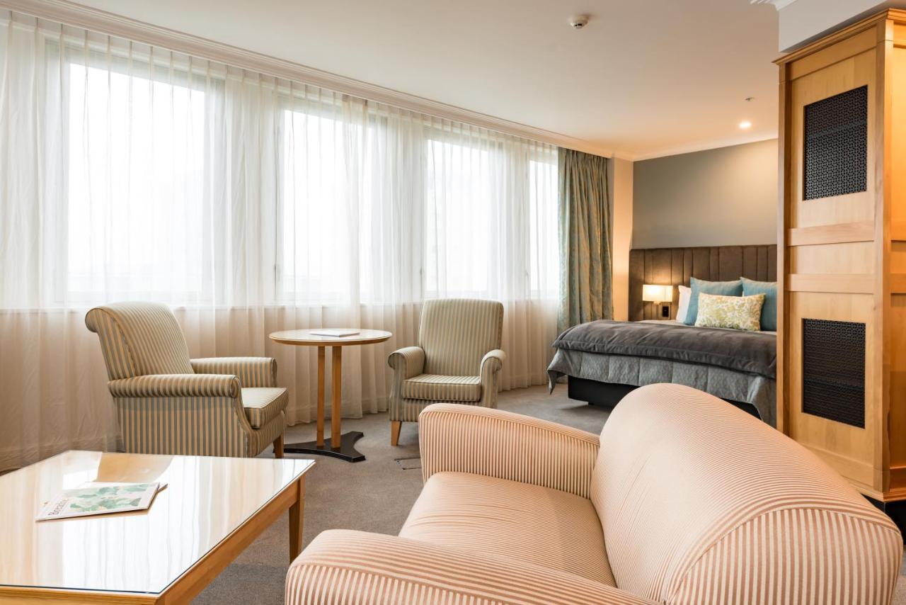 Distinction Hotel