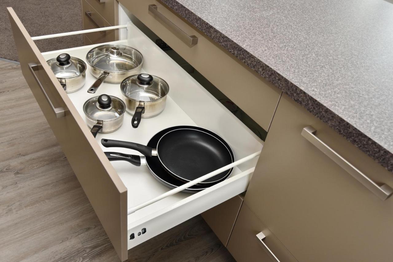 Weston - Spacious & Family Friendly - Bookahome *