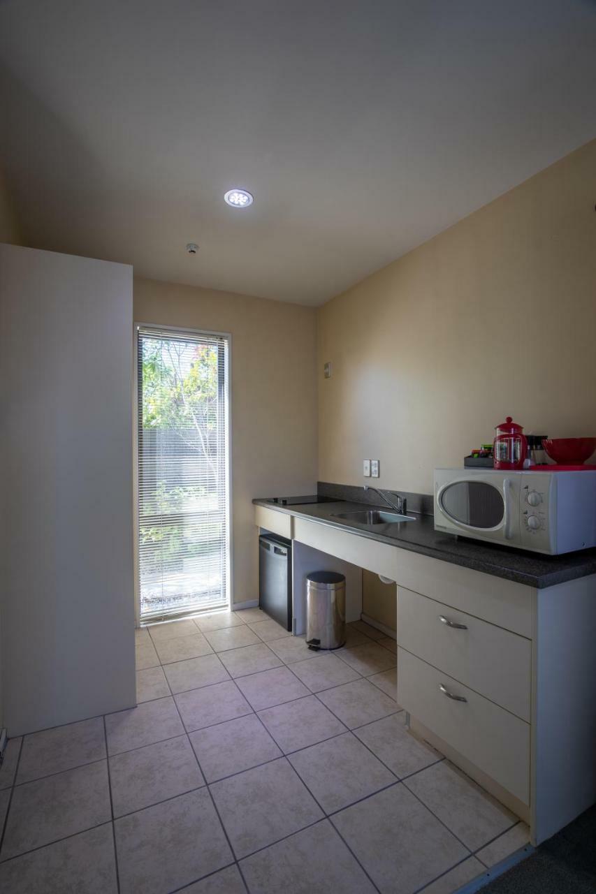 Abbella Motel 4*