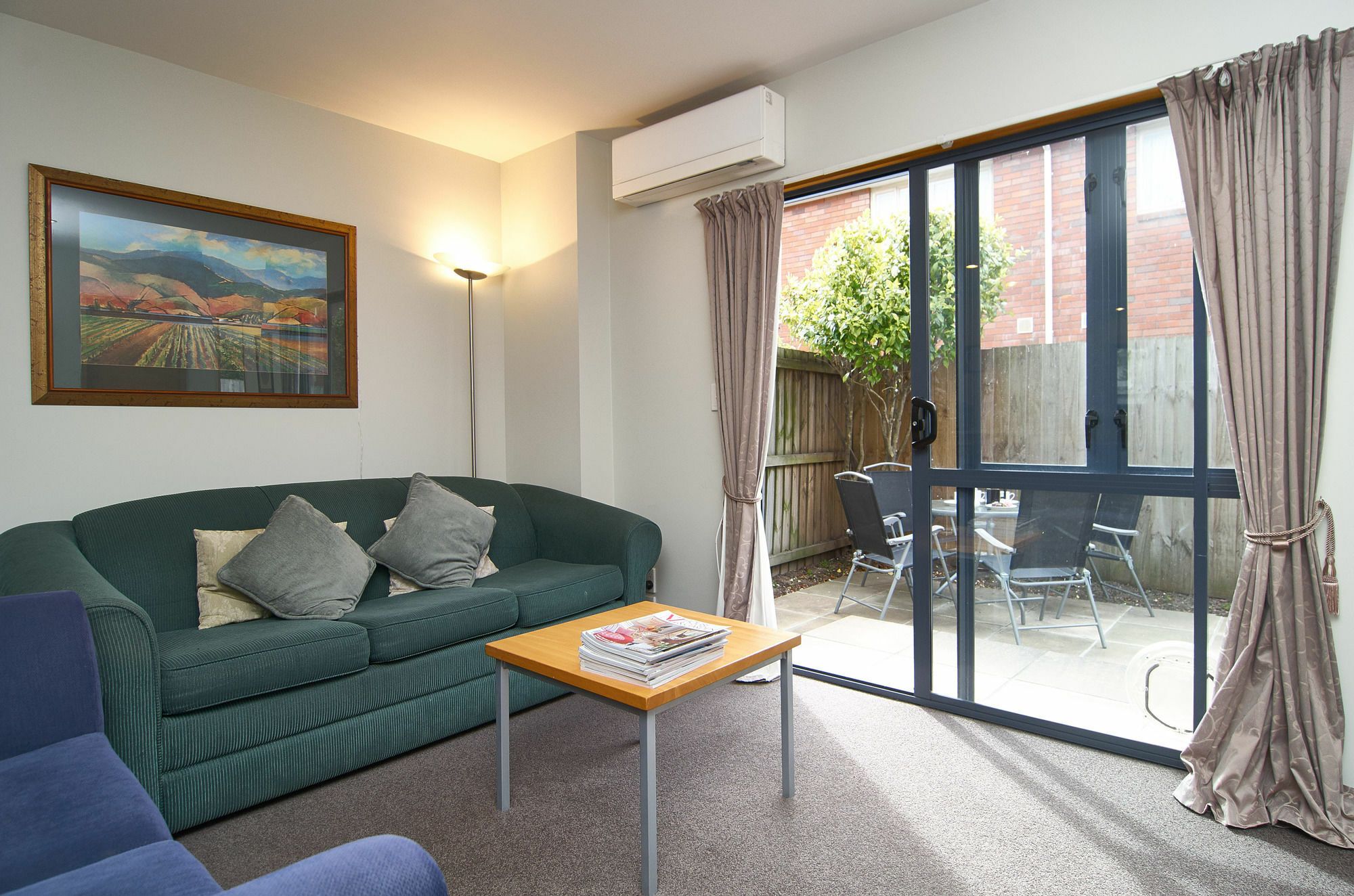 Rosemarys Apartment *