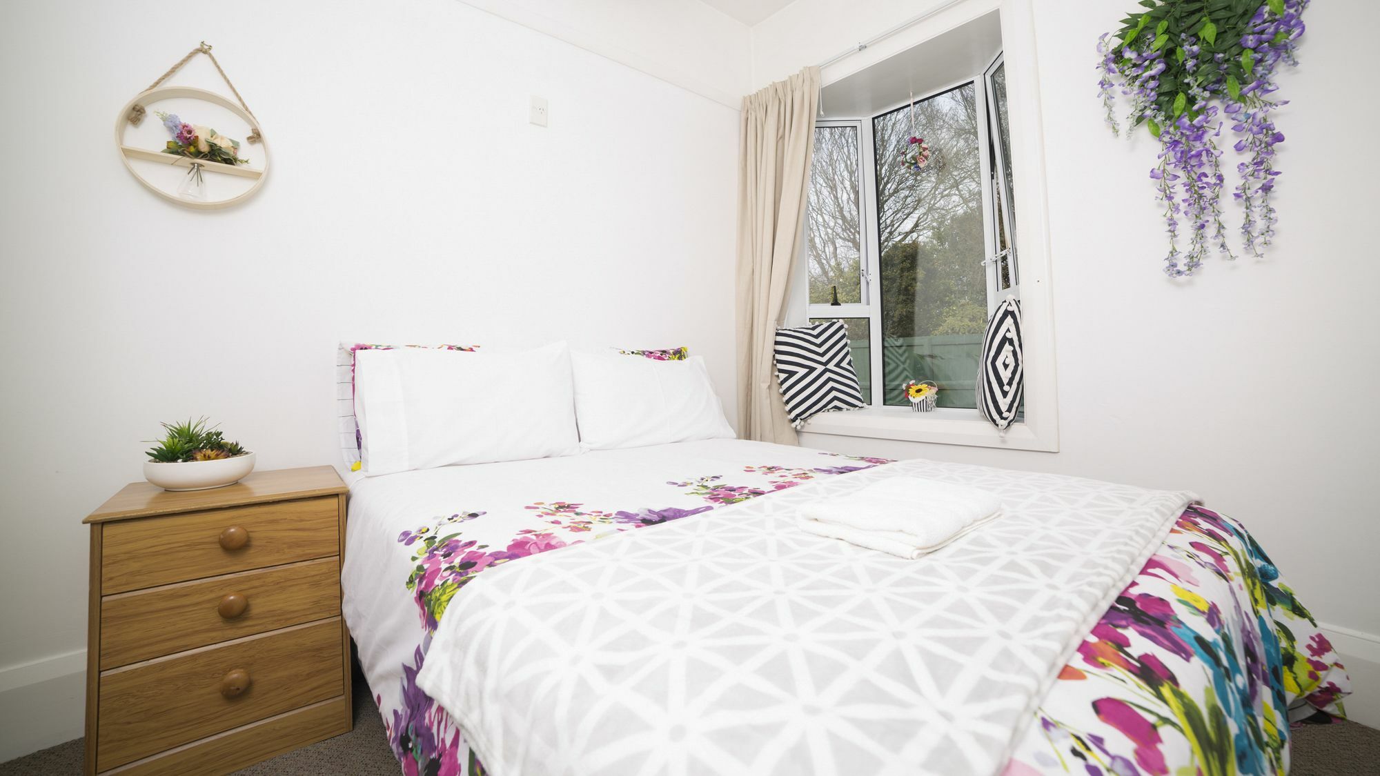 Studious Village Guest house Christchurch