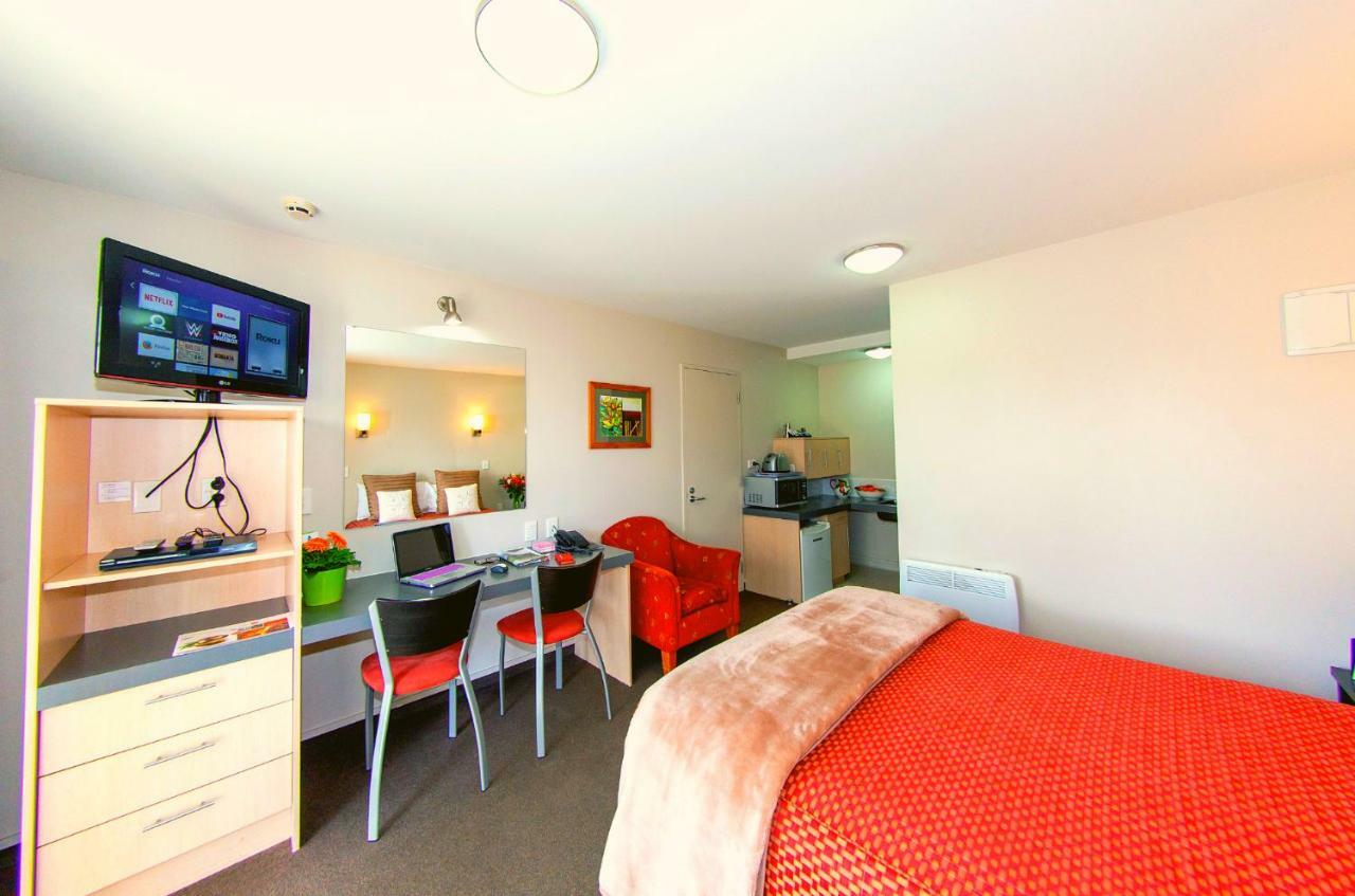 Cranford Oak 4* Christchurch